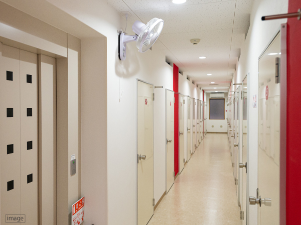 岸田堂ライゼボックスのフロア